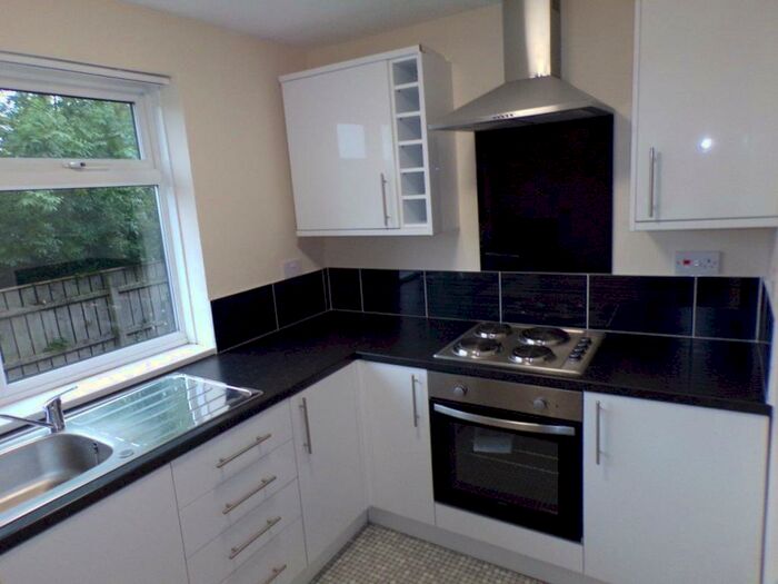 2 Bedroom Flat To Rent In Skelton Court, Kingston Park, NE3