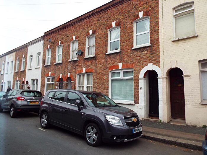 2 Bedroom Property To Rent In Primrose Road, London, E10
