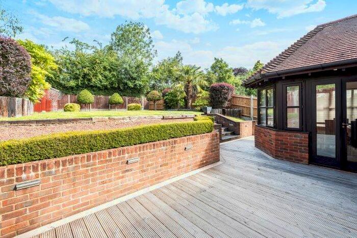 4 Bedroom Detached House To Rent In Rowbourne Place, Potters Bar, EN6