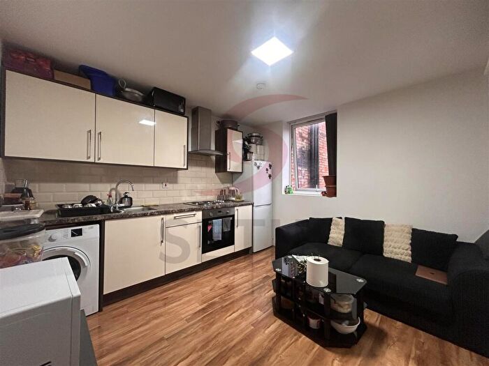 2 Bedroom Flat To Rent In Wand Street, Belgrave, LE4