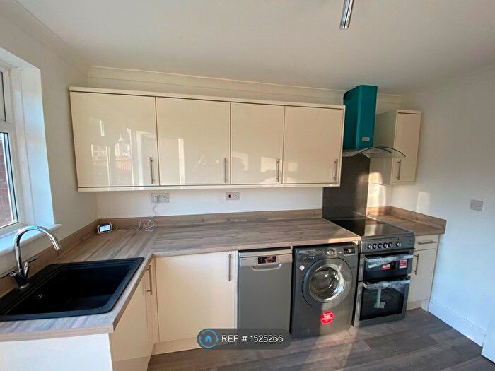 4 Bedroom Terraced House To Rent In Culver Road, Basingstoke, RG21