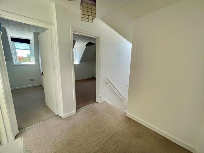 2 Bedroom Flat To Rent In Campbell Road, BH1
