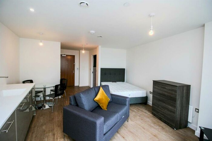 Studio To Rent In The Bank, Sheepcote Street, B16