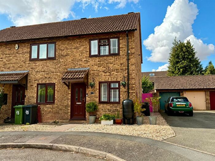 2 Bedroom End Terrace House For Sale In Field Farm Mews, Belmont, Hereford, HR2