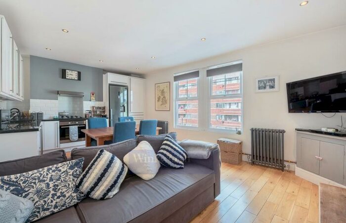 1 Bedroom Flat To Rent In Balham Hill, SW12