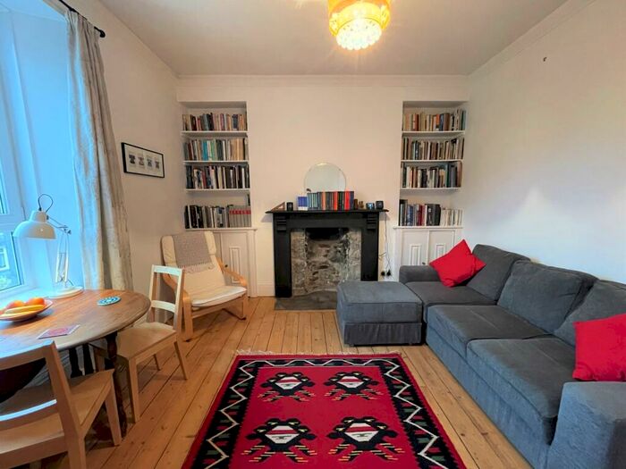 2 Bedroom Flat To Rent In Orchard Road, Old Aberdeen, Aberdeen, AB24