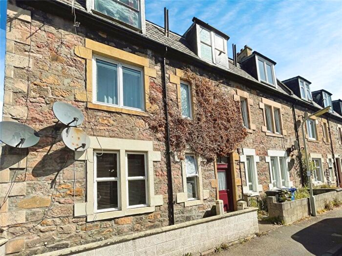 2 Bedroom Flat For Sale In Hill Street, Inverness, Highland, IV2
