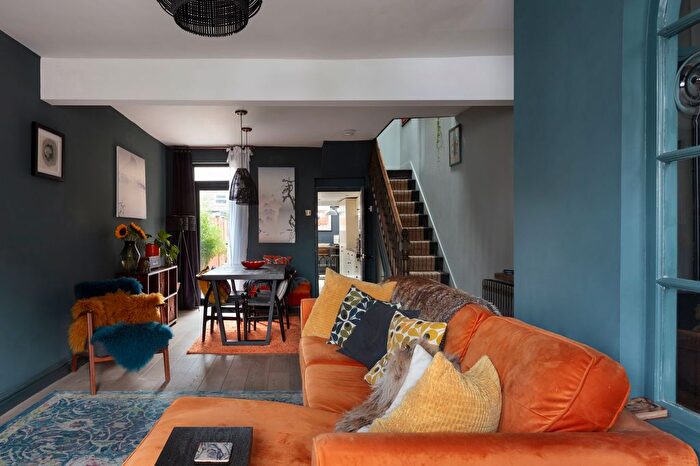 3 Bedroom Terraced House For Sale In Cann Hall Road, Leytonstone, London, E11