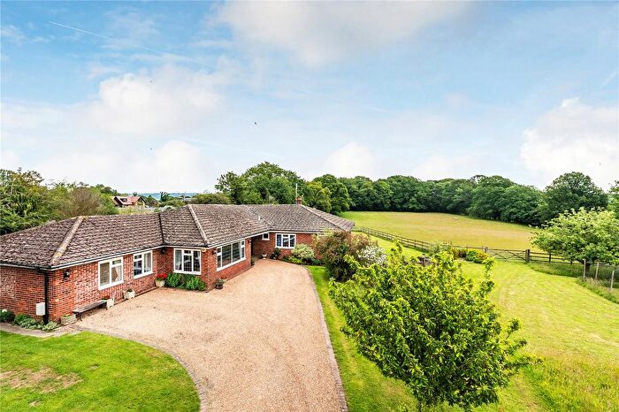 6 Bedroom Bungalow For Sale In Dwelly Lane, Edenbridge, Kent, TN8