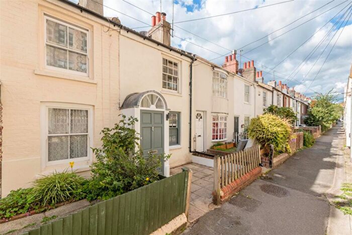 2 Bedroom Terraced House For Sale In Frederick Gardens, Brighton, BN1