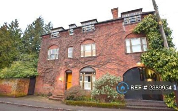 1 Bedroom Flat To Rent In High Street, Haddenham, Aylesbury, HP17