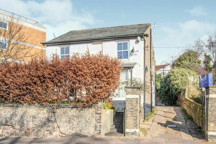 1 Bedroom Apartment To Rent In Rosary Road, NR1