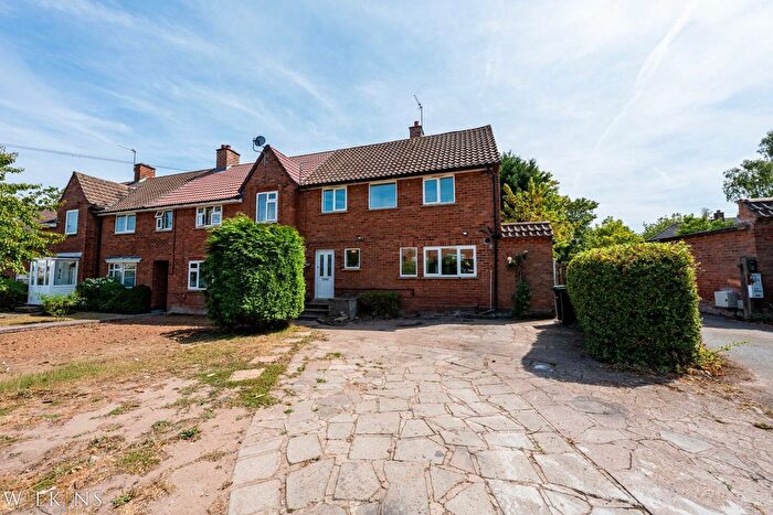 3 Bedroom End Terrace House For Sale In Falcon Lodge Crescent, Sutton Coldfield, West Midlands, B75
