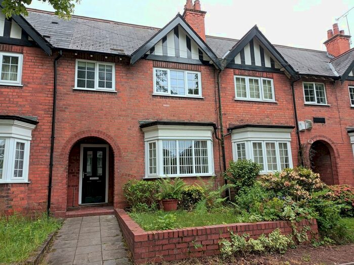 2 Bedroom Terraced House To Rent In Lakey Lane, Hall Green, Birmingham, B28