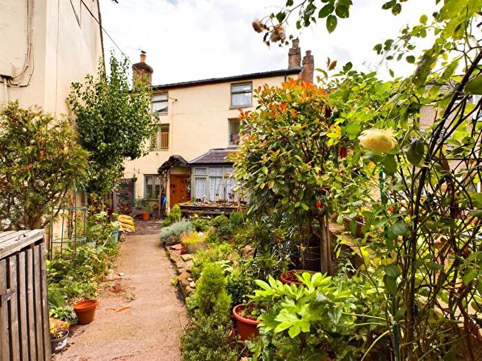 4 Bedroom Semi-Detached House For Sale In New Road, Mitcheldean, GL17