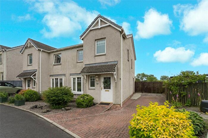 3 Bedroom Semi Detached House For Sale In Cameron Drive, Kirkcaldy, Fife, KY1