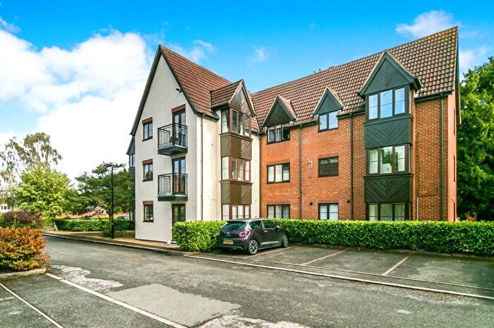1 Bedroom Flat For Sale In Southern Hill, Reading, Berkshire, RG1