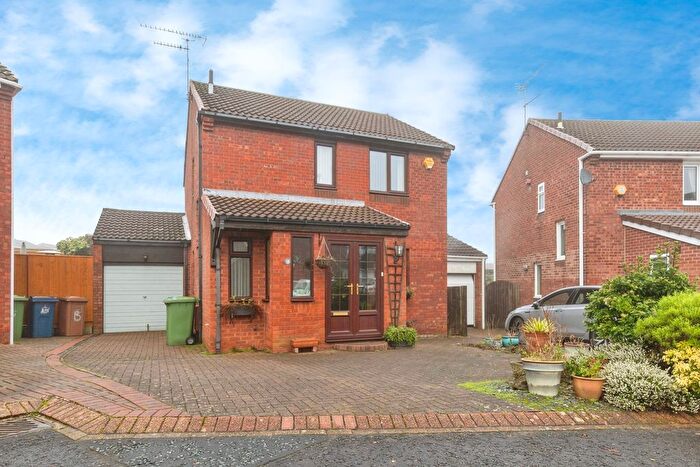 3 Bedroom Detached House For Sale In Sunningdale Drive, Washington, Tyne And Wear, NE37