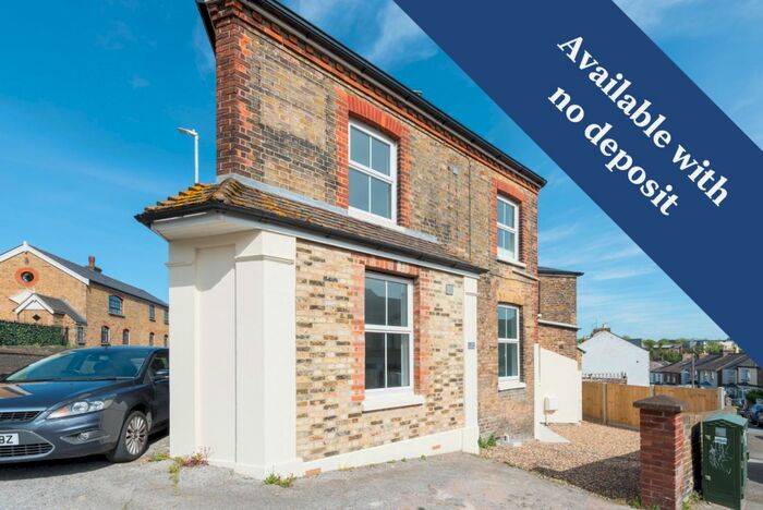 1 Bedroom Flat To Rent In Margate Road, Ramsgate, CT11