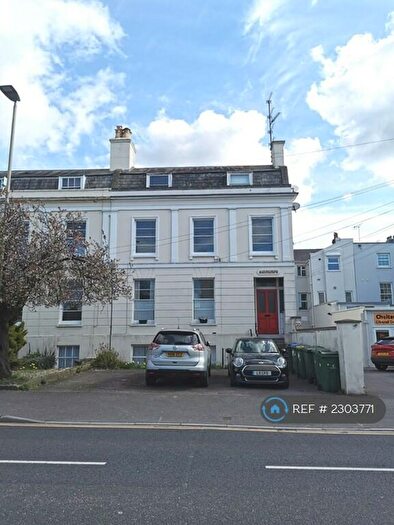 1 Bedroom Flat To Rent In Saxthorpe, Cheltenham, GL52
