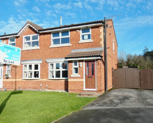 3 Bedroom Semi-Detached House To Rent In Roseberry Avenue, Cottam, Preston, PR4