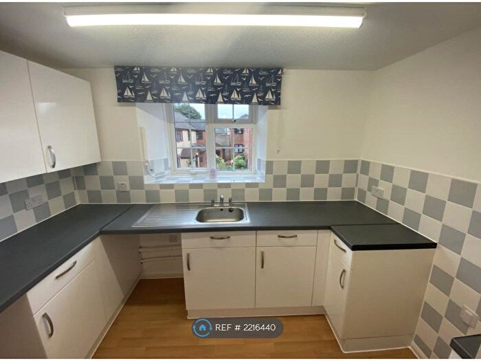 1 Bedroom Flat To Rent In Kennel Terrace, Brixworth, Northampton, NN6