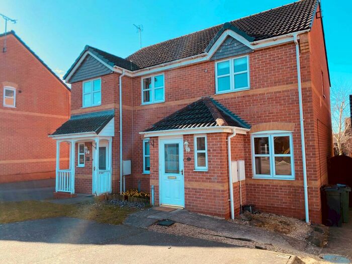 2 Bedroom Semi-Detached House To Rent In The Pastures, Oadby, Leicester, LE2