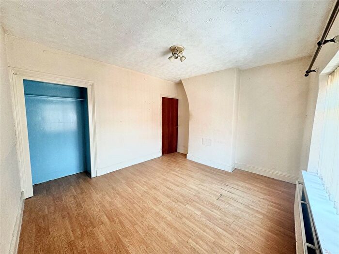 2 Bedroom Terraced House For Sale In Lightburn Street, Runcorn, Cheshire, WA7