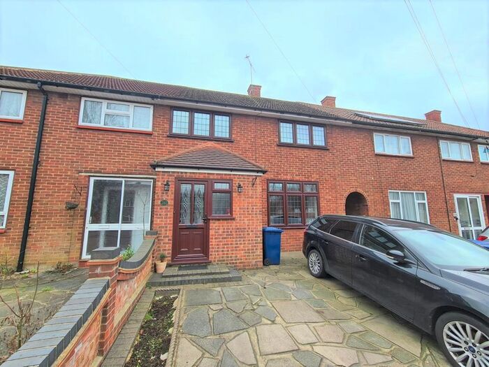 3 Bedroom Terraced House To Rent In Dagnam Park Drive, London RM3