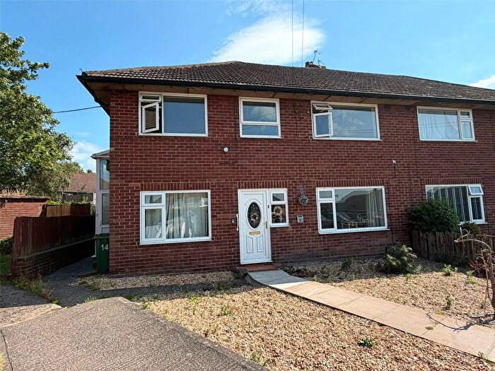 2 Bedroom Flat For Sale In James Close, Trench, Telford, Shropshire, TF2