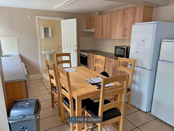 6 Bedroom Terraced House To Rent In Seymour Road, Bristol, BS7