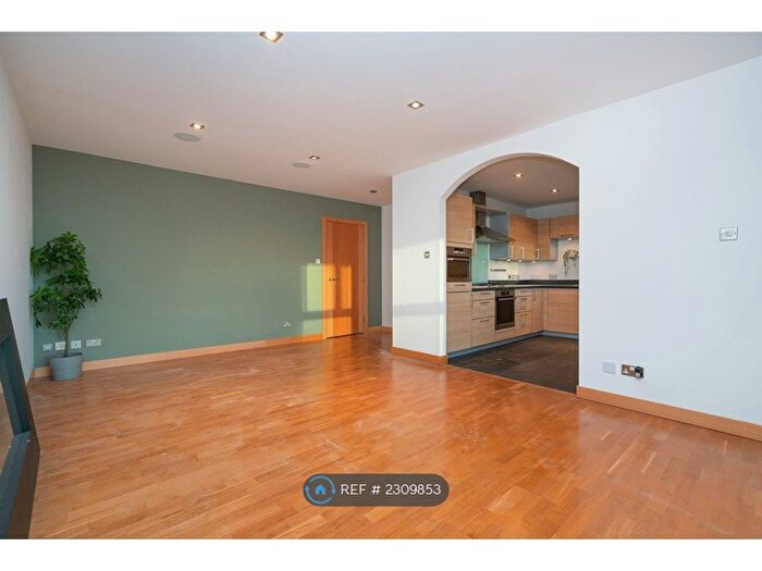 2 Bedroom Flat To Rent In Western Harbour Breakwater, Edinburgh, EH6