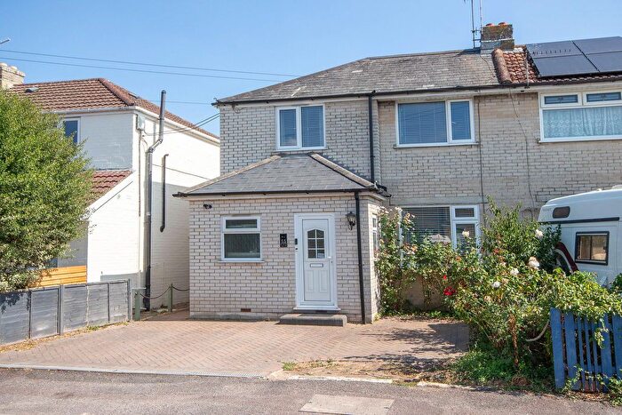 3 Bedroom Semi-Detached House For Sale In Causeway Crescent, Totton, SO40
