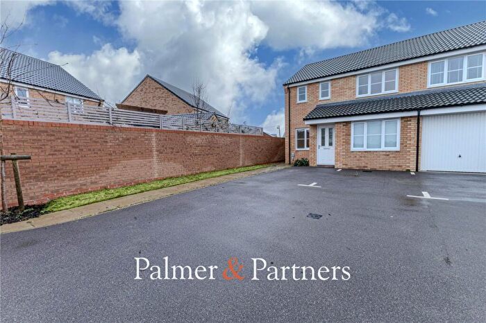 3 Bedroom Semi-Detached House For Sale In Johnsons Way, Leiston, Suffolk, IP16