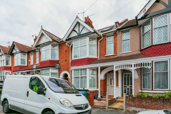 4 Bedroom Terraced House To Rent In Granville Road, Watford, Hertfordshire, WD18