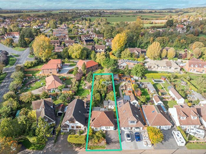 2 Bedroom Detached Bungalow For Sale In Home Close, Wootton, OX13