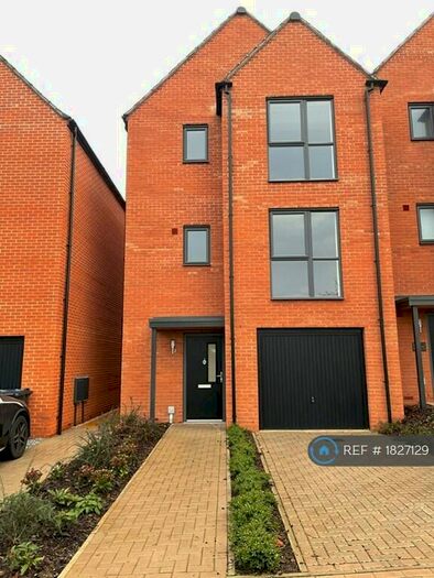 4 Bedroom Terraced House To Rent In Etteridge Drive, Derby, DE22