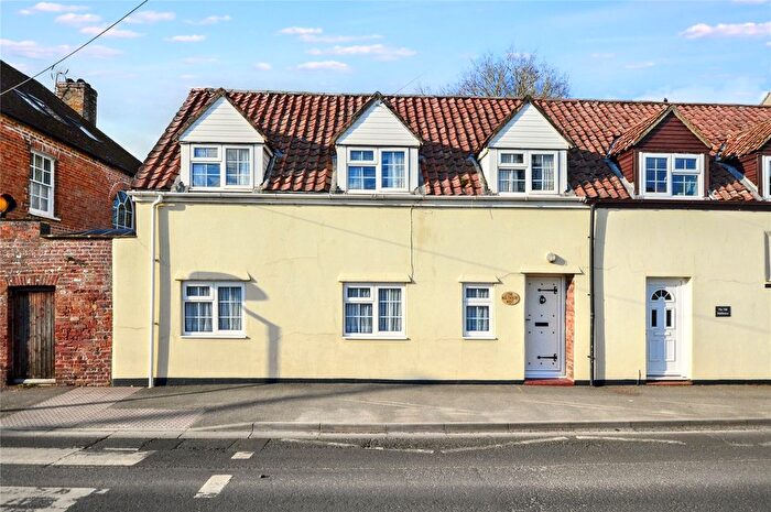 2 Bedroom Semi-Detached House For Sale In Bow Street, Langport, TA10