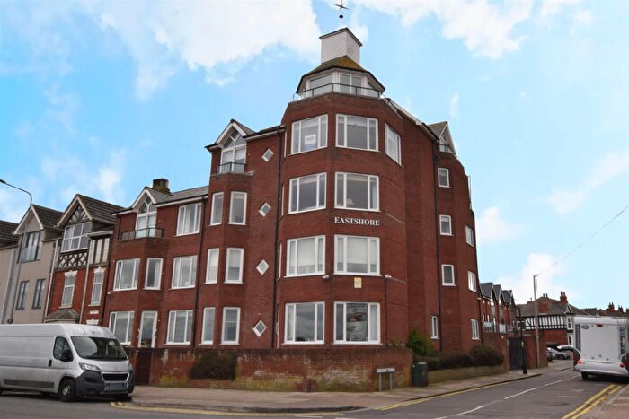 2 Bedroom Flat To Rent In Eastshore, Cleethorpes, DN35