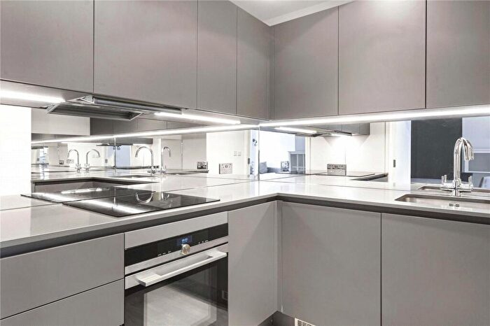 2 Bedroom Apartment To Rent In Varden Street, Whitechapel, London, E1