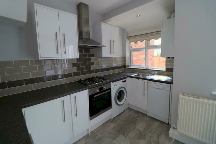 3 Bedroom Terraced House To Rent In The Ride, Enfield, EN3