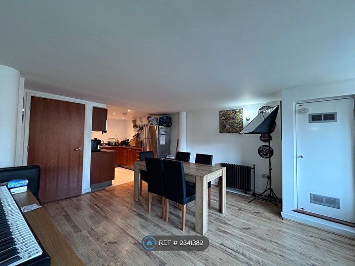 2 Bedroom Flat To Rent In Marlborough Road, London, SE18