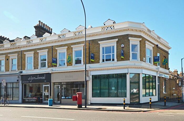 2 Bedroom Flat For Sale In Lampmead Road, Lee, London, SE12