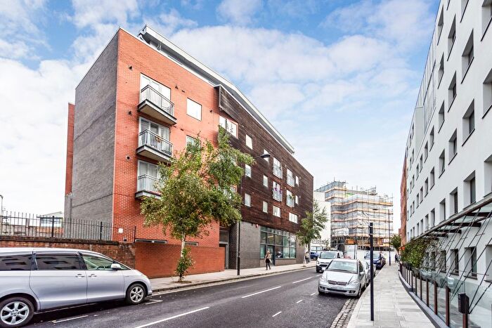 1 Bedroom Flat For Sale In Holmes Road, London, NW5