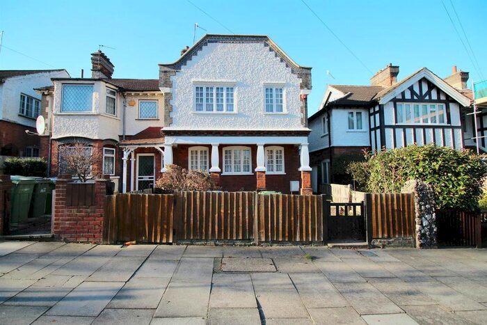 3 Bedroom Semi-Detached House To Rent In Rochdale Road, London SE2
