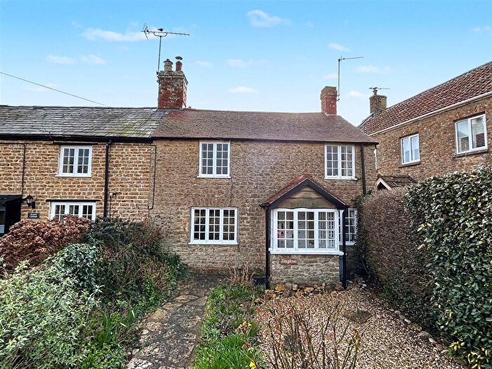 2 Bedroom End Of Terrace House For Sale In High Street, Burton Bradstock, Bridport, DT6