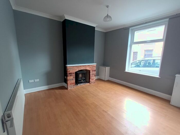3 Bedroom Terraced House To Rent In Croft Street, Blackburn, BB6