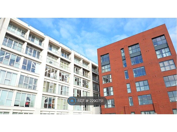 1 Bedroom Flat To Rent In Skypark Road, Bristol, BS3