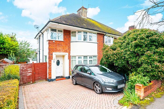 3 Bedroom Semi-Detached House To Rent In Oriental Road, Woking, GU22