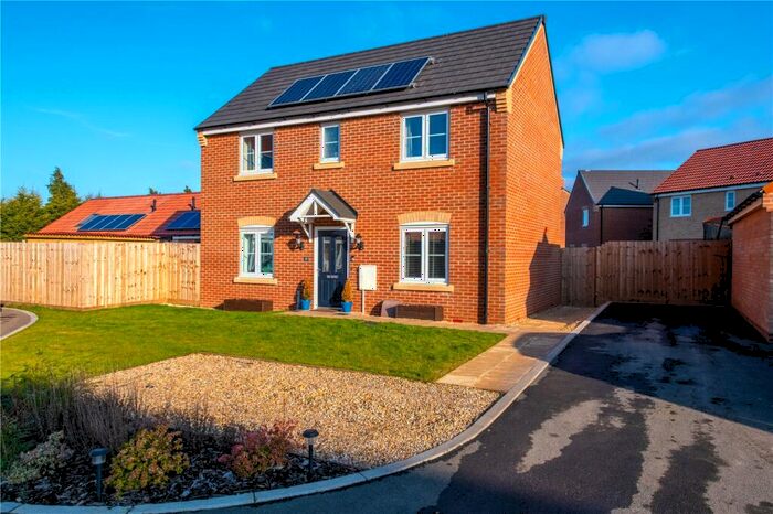 3 Bedroom Detached House For Sale In Atherton Gardens, Pinchbeck, Spalding, PE11